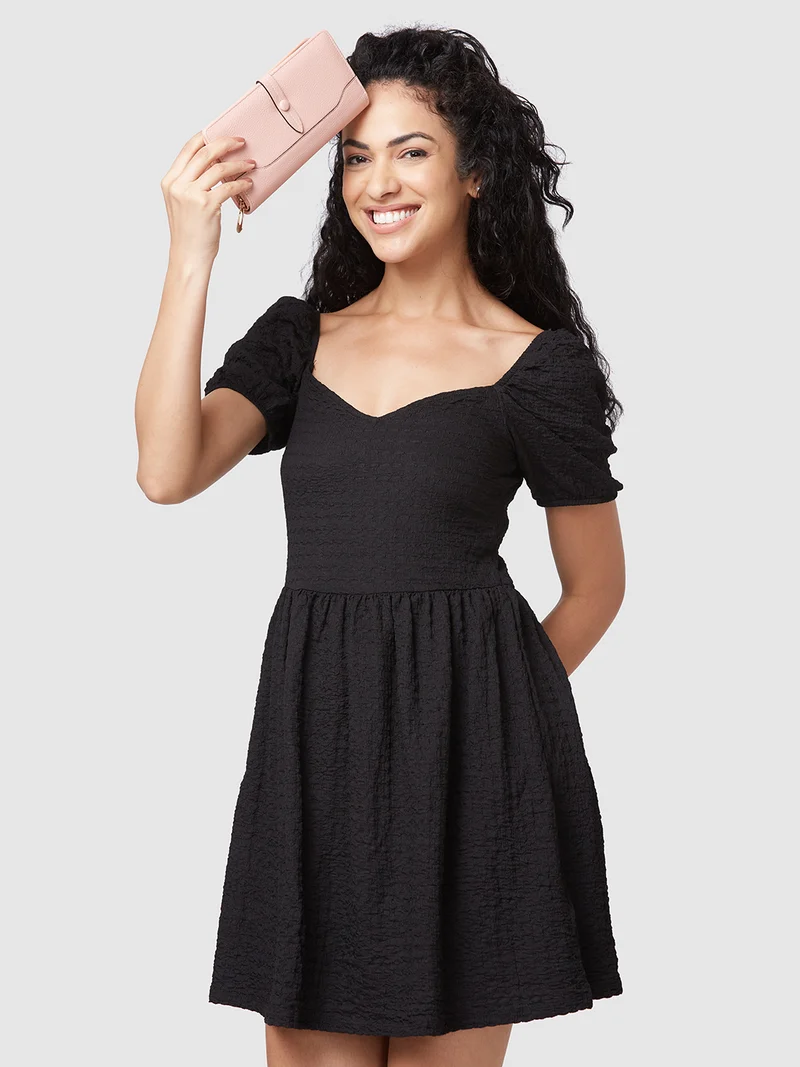 globus Globus Women Nude Textured Zip Around Wallet